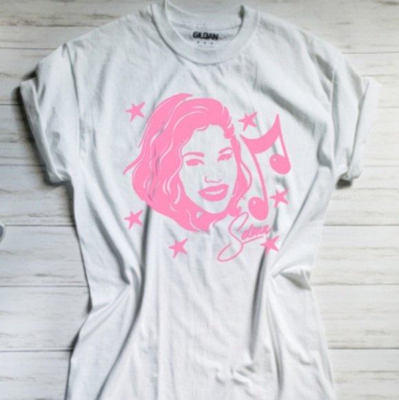 custom selena converse